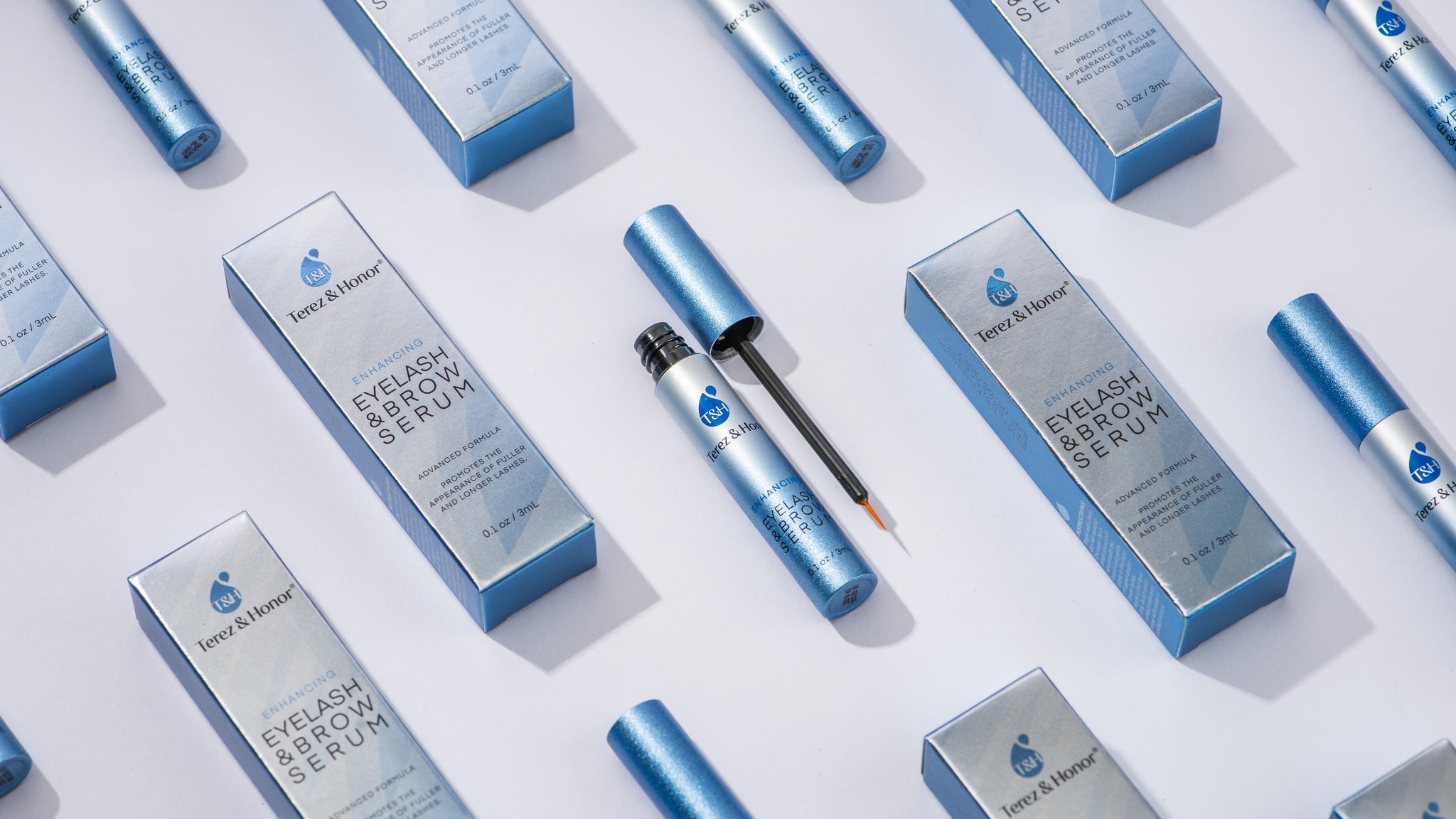 Does Terez and Honor Have Prostaglandins? Why You Should Use a Prostaglandin-Free Lash Serum - Terez & Honor
