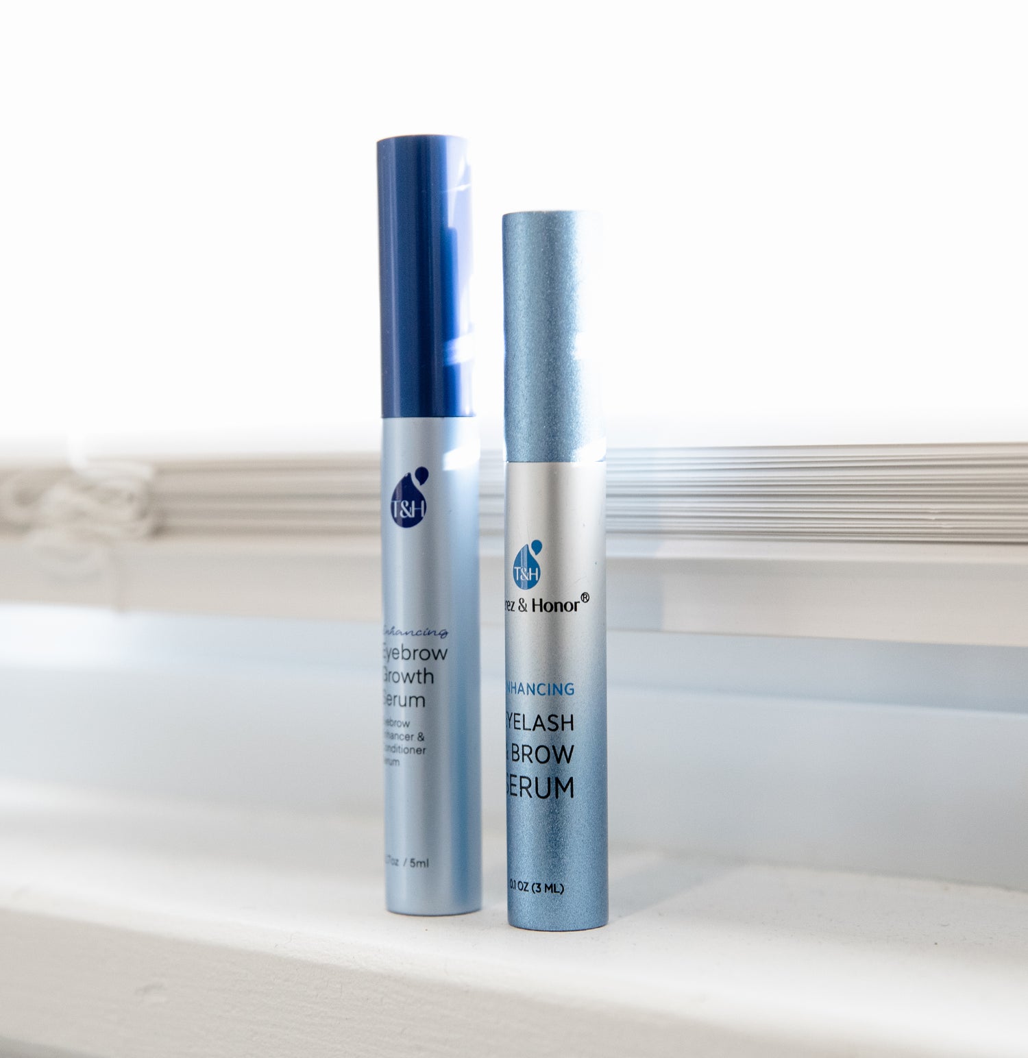 Advanced Eyelash Growth Serum and Brow Enhancer Terez & Honor